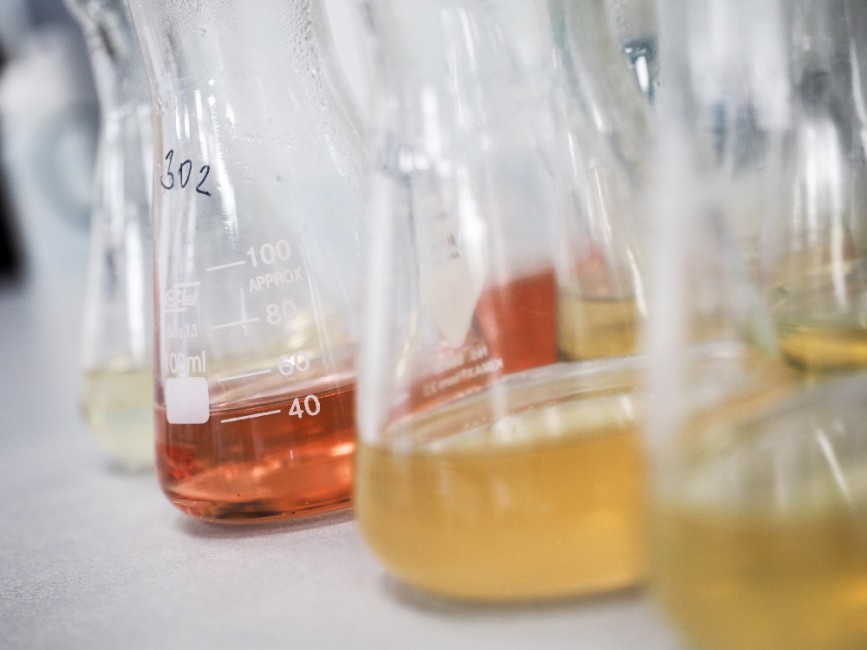 Analýza vína - Malé vinárske laboratórium